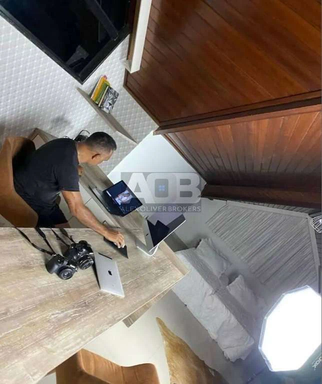 Меблированный дом 600 м²: 4 спальни и 5 парковочных мест — photo 10