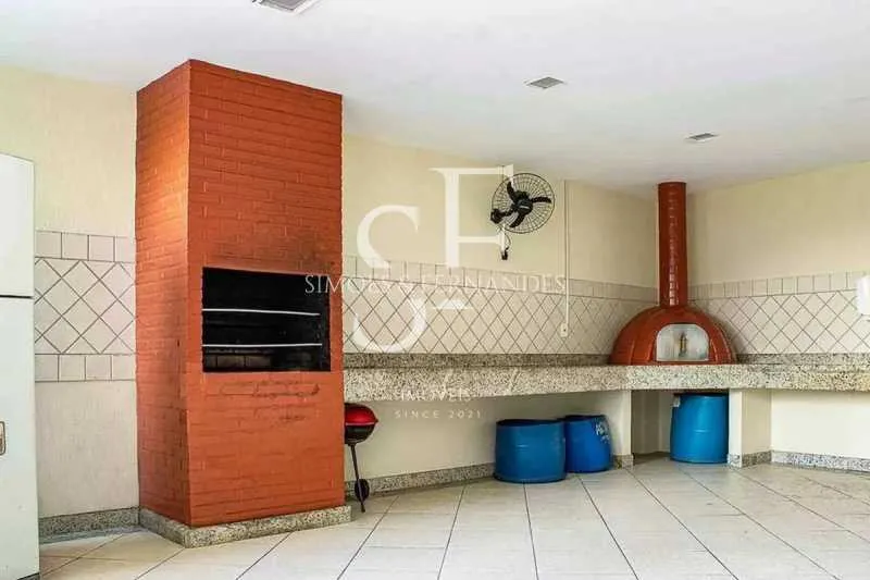 Apartment with 4 bedrooms, balcony and terrace — photo 29