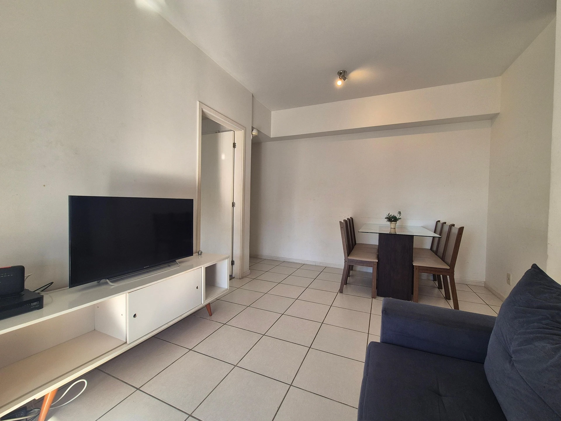 Apartamento mobiliado com 2 quartos e lavanderia com máquina — photo 10