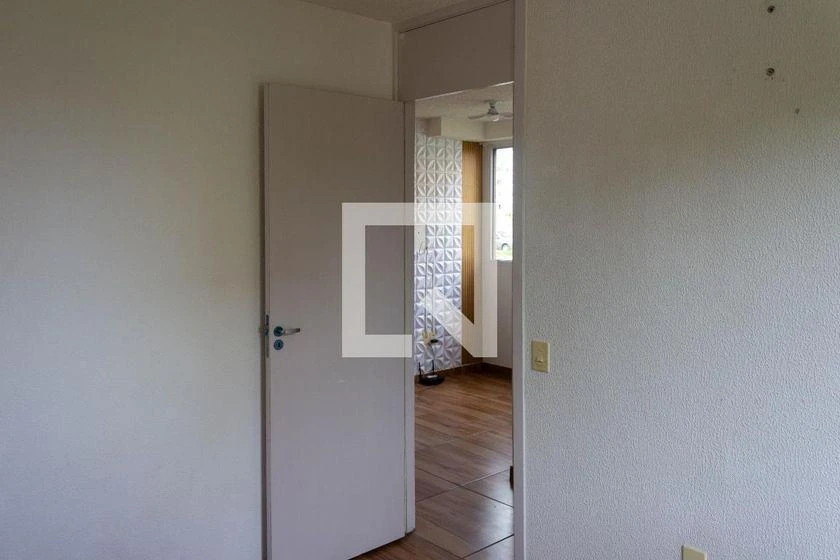 2-bedroom apartment in a building with a gym — photo 29