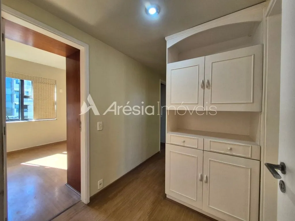 Apartment, 123 m², with wood or laminate floors — photo 18