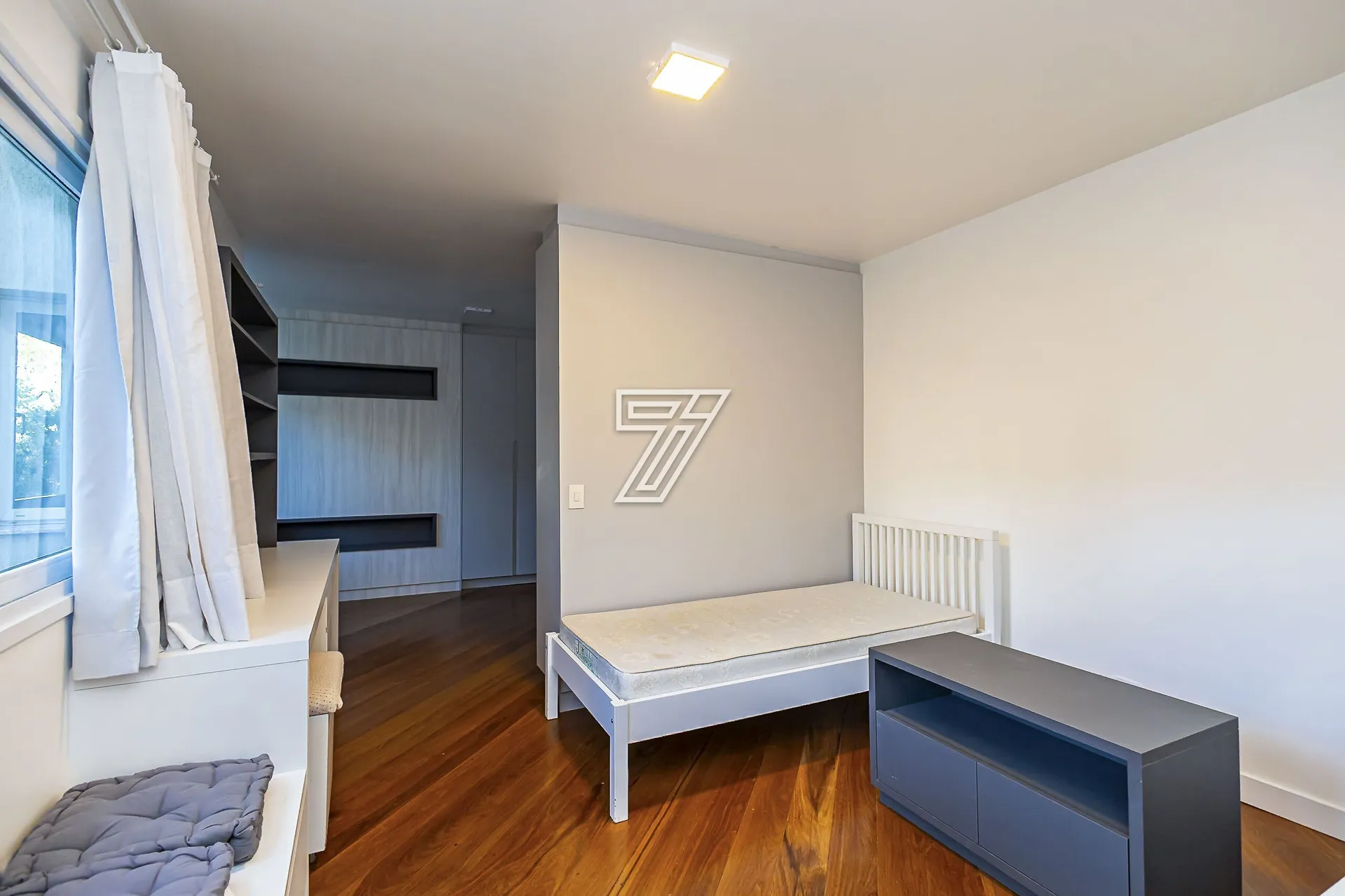 Casa para locação com 4 quartos e 3 suítes — photo 74