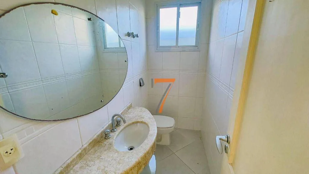 Casa con 4 dormitorios y balcón privado — photo 4