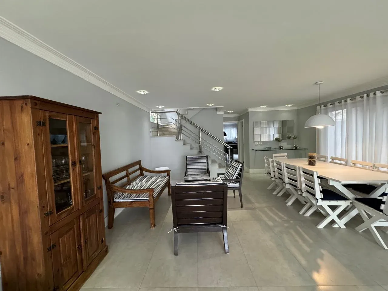 Furnished 420 m² home with gas open-plan kitchen — photo 9