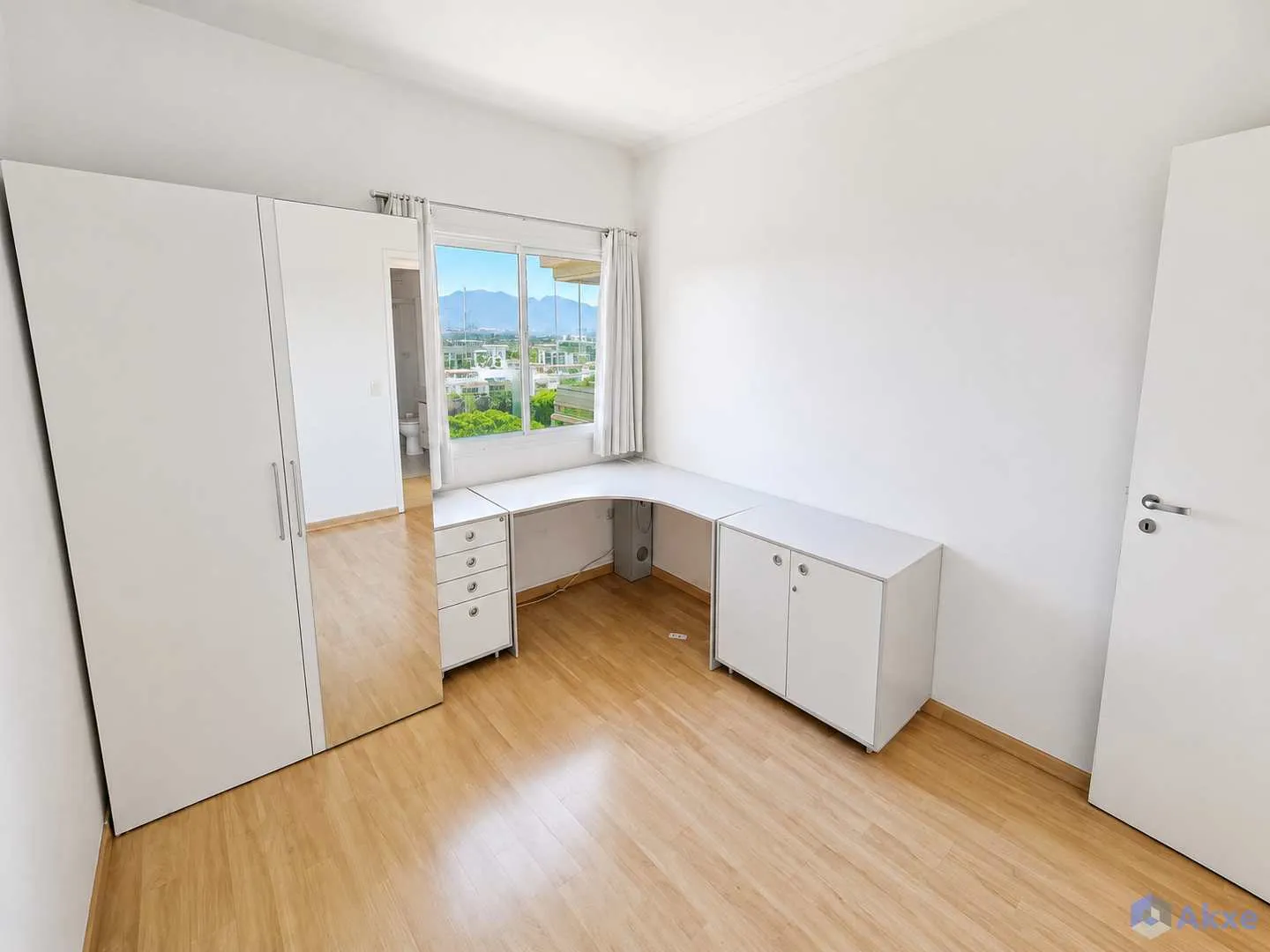 2-bedroom apartment with an en-suite and balcony grill — photo 21