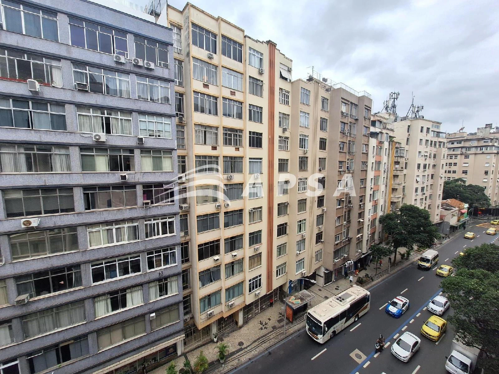 Furnished 2-bedroom apartment with 80 m² — photo 22