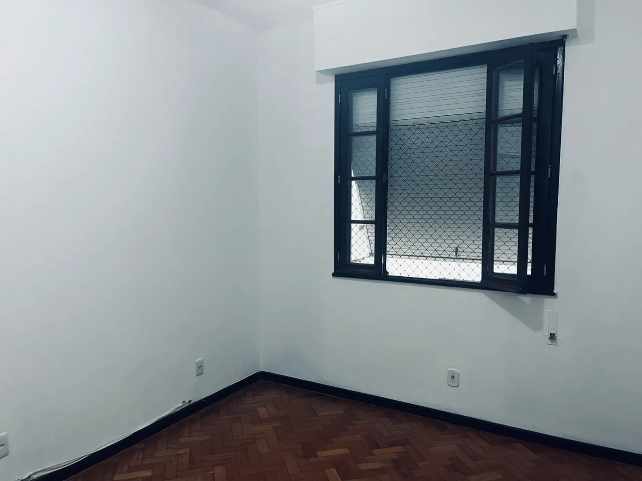 Apartment, 50 m², with wood or laminate floors — photo 5