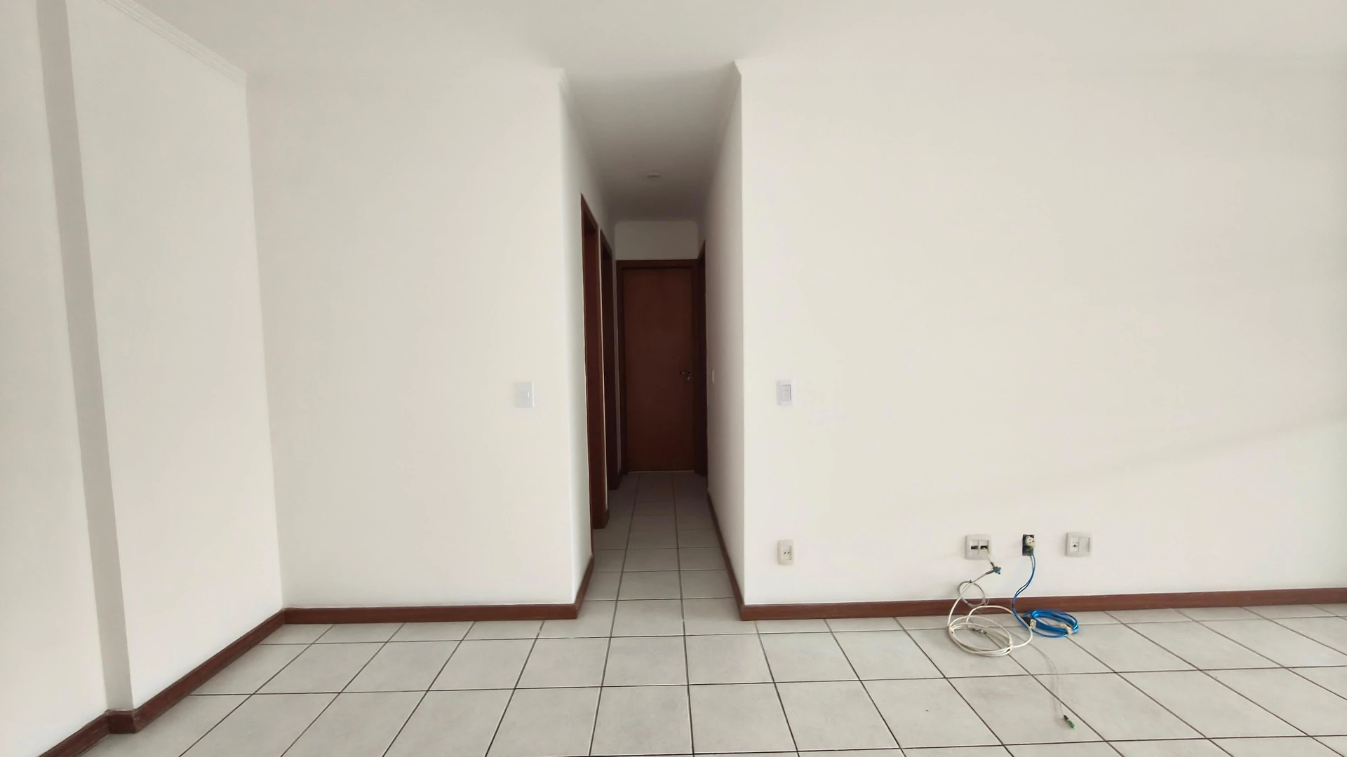 3-bedroom apartment in a building with a pool — photo 12
