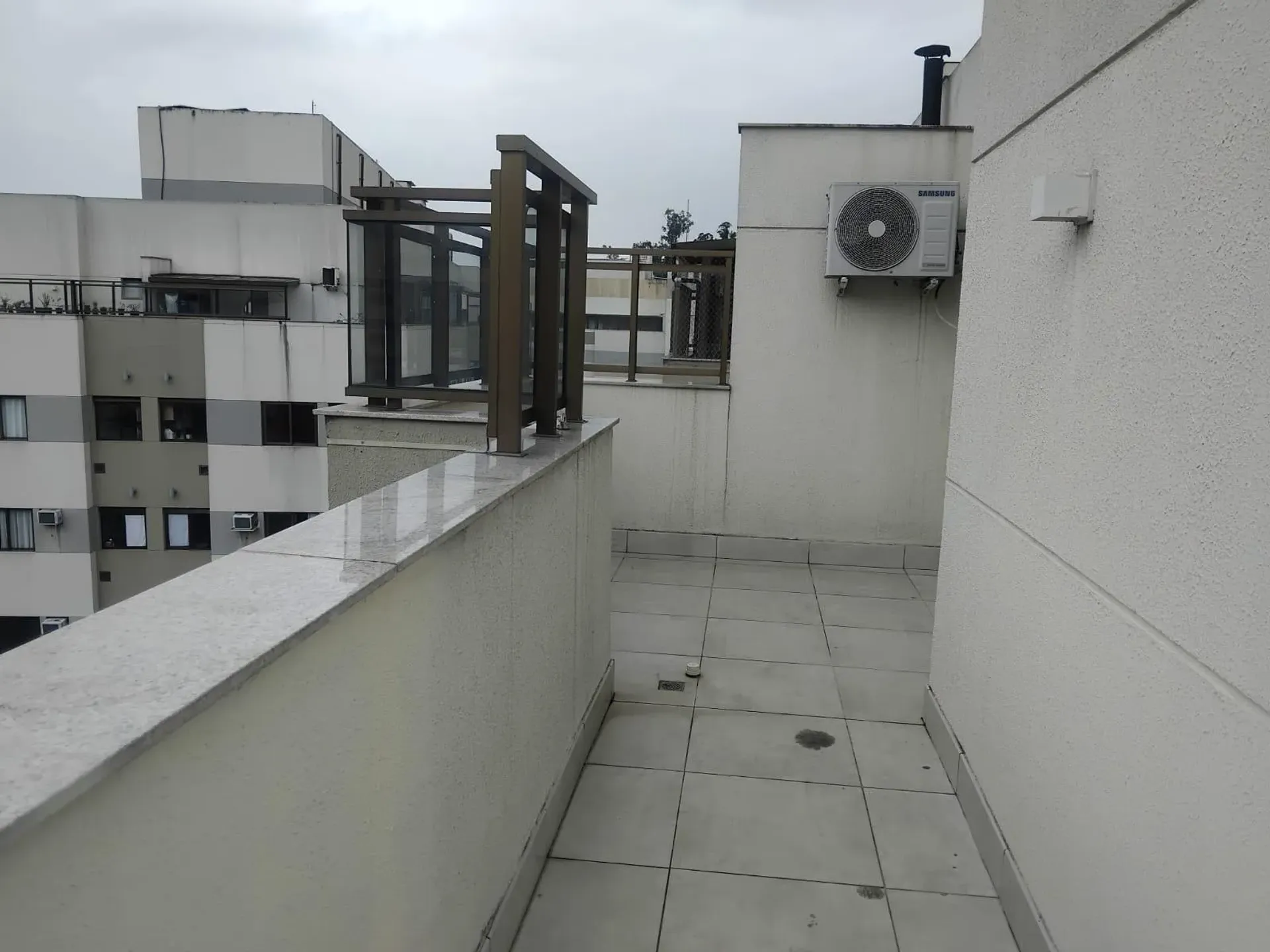 Apartamento sem mobília com 3 quartos e 3 banheiros — photo 24