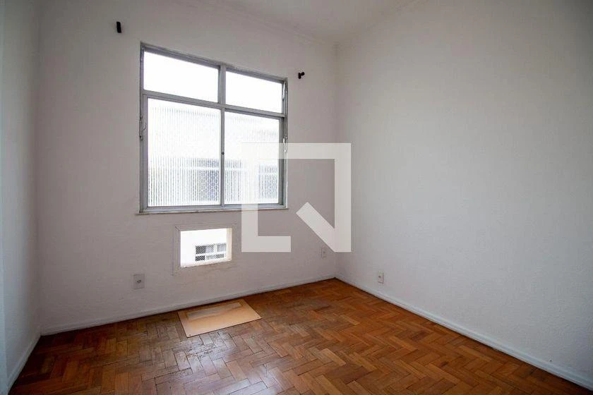 Засклений балкон та 3 спальні: квартира 92 м² — photo 10