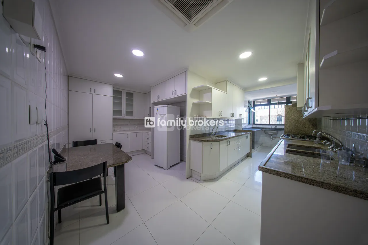 Мебльована дуплекс-квартира з 4 спальнями та 550 м² — photo 14