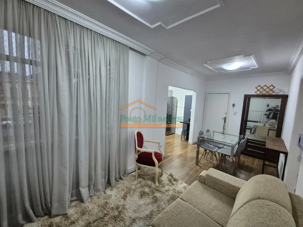 82 m² apartment with 2 bedrooms and a laundry area — photo 13