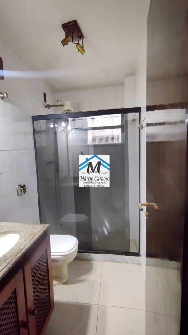 1-bedroom apartment with enclosed kitchen and gas — photo 22