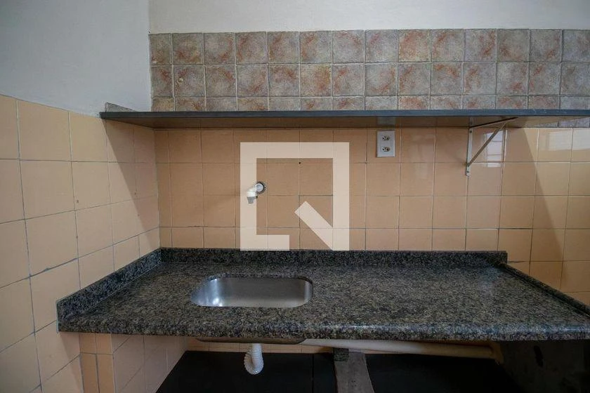 Apartamento para alugar com 2 quartos e 40 m² — photo 8