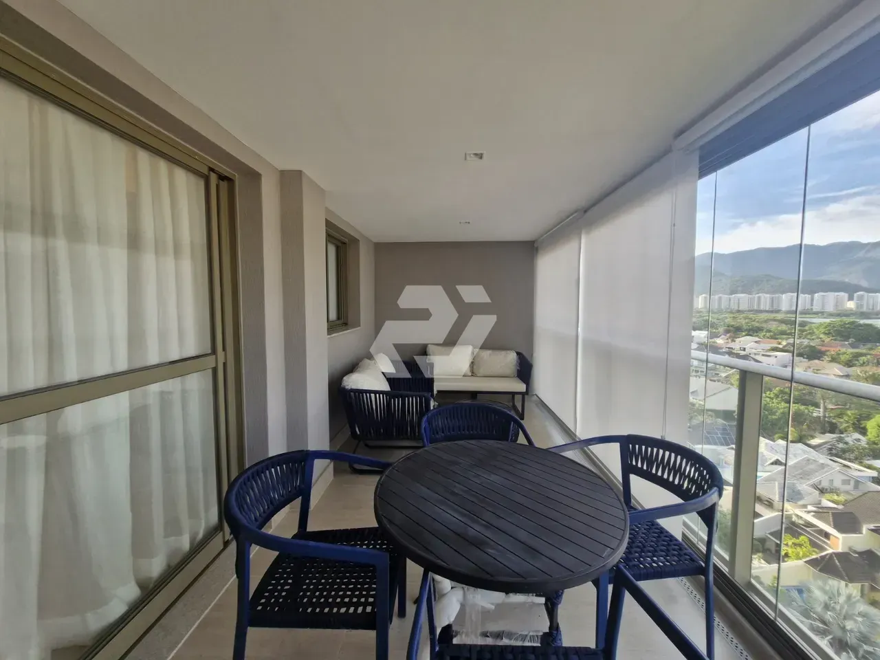 Apartamento mobiliado de 3 quartos com cozinha integrada — photo 4