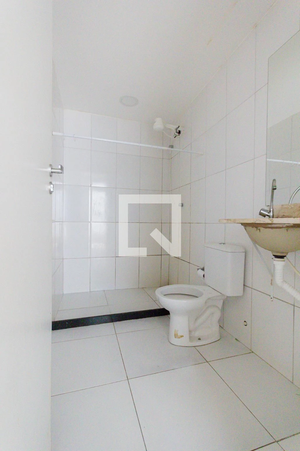 Studio with 1 bedroom and 1 bathroom, no parking — photo 7