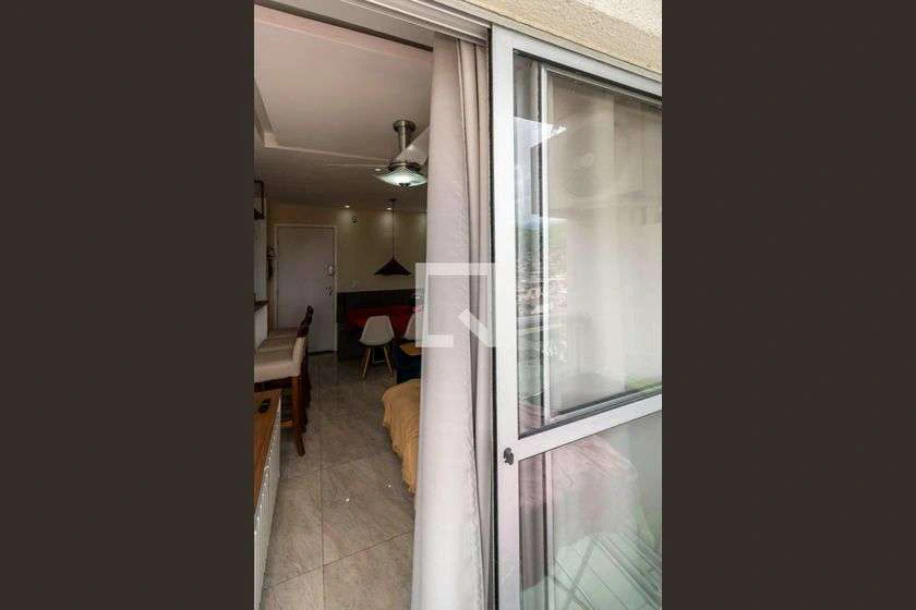 Furnished 2-bedroom apartment with 45 m² and balcony — photo 8