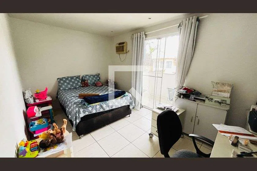 House with 5 bedrooms, 196 m², 8 parking spots and 4 baths — photo 3