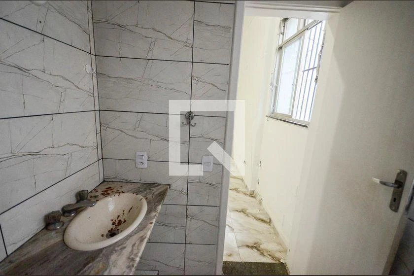 Rental house with 8 bedrooms and 8 bathrooms — photo 2