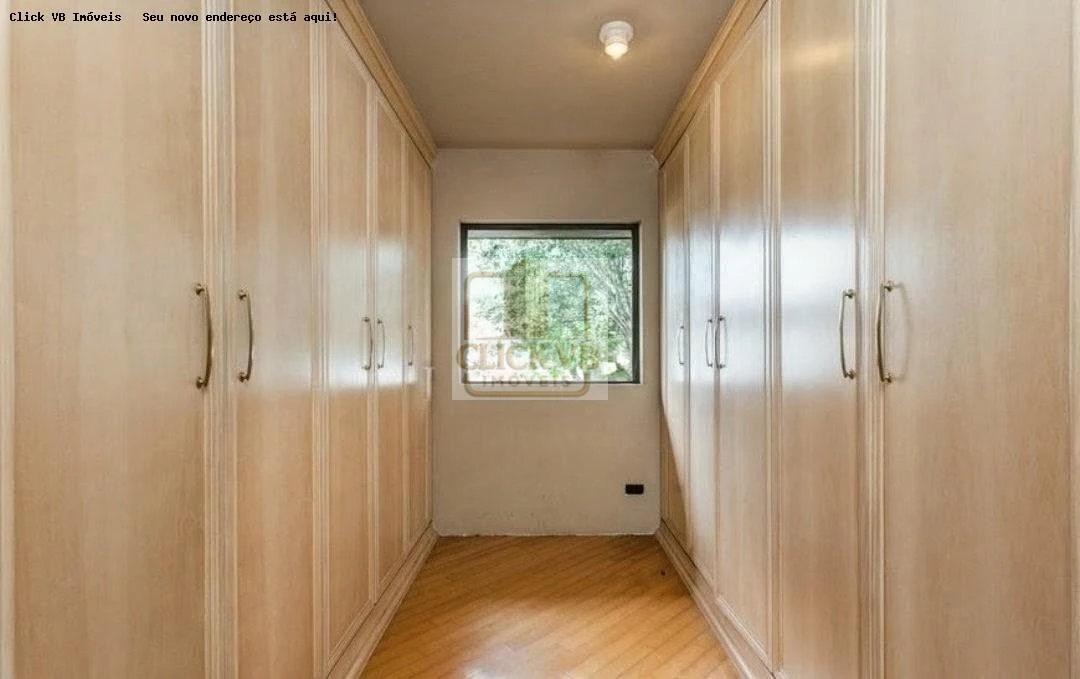 4-bedroom house with floor-to-ceiling windows in Curitiba — photo 20