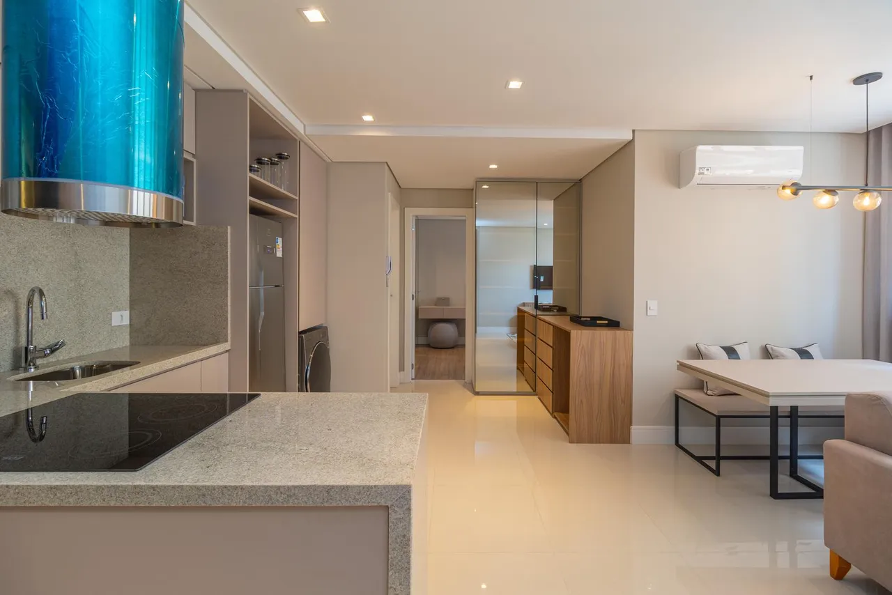 1-bedroom apartment with open-plan kitchen and 80 m² — photo 14