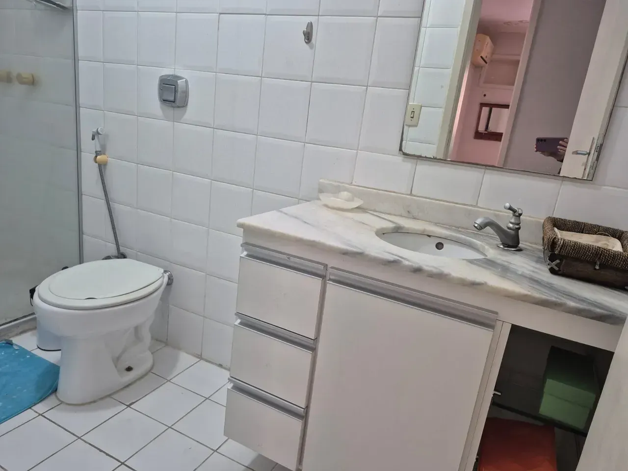 Furnished apartment with 2 bedrooms and 2 bathrooms — photo 10