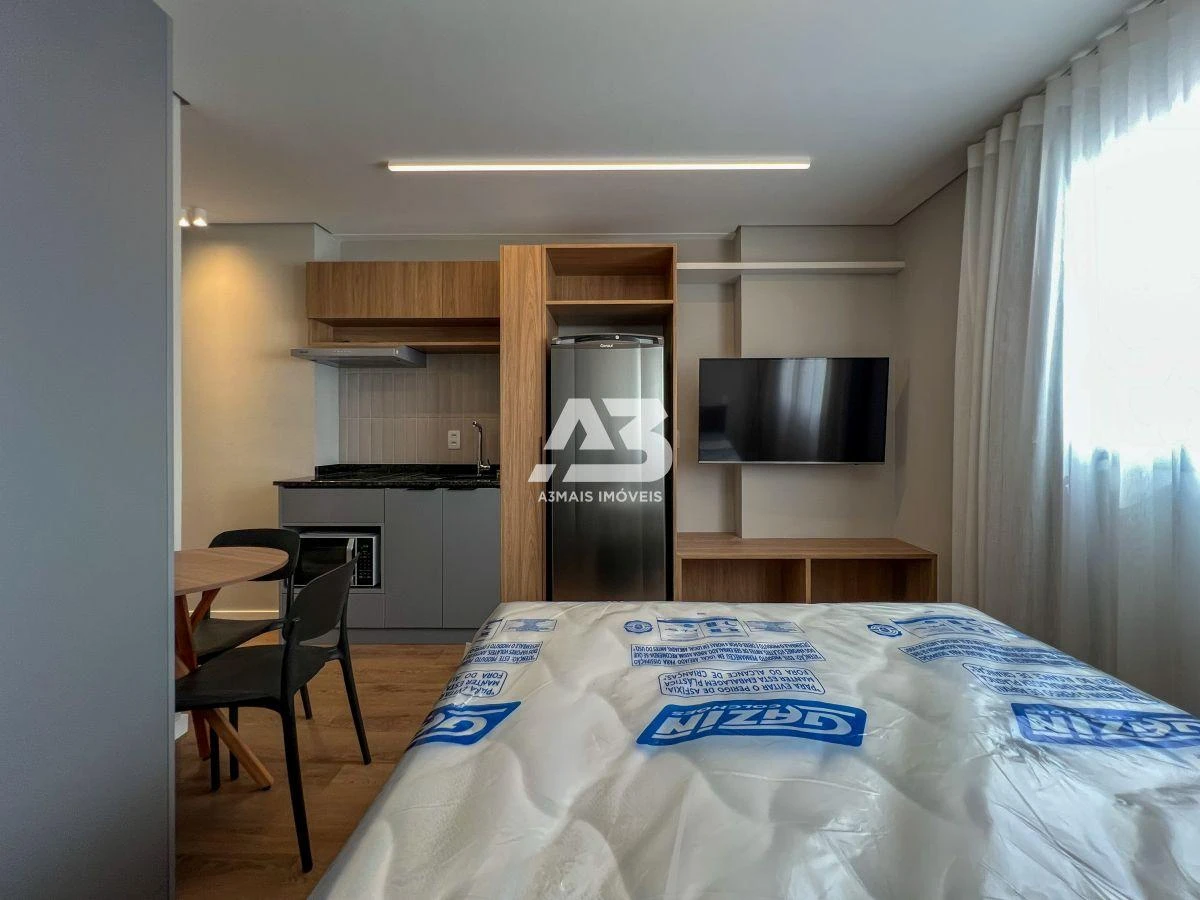 Мебльована квартира 19 м² з 1 спальнею без паркування