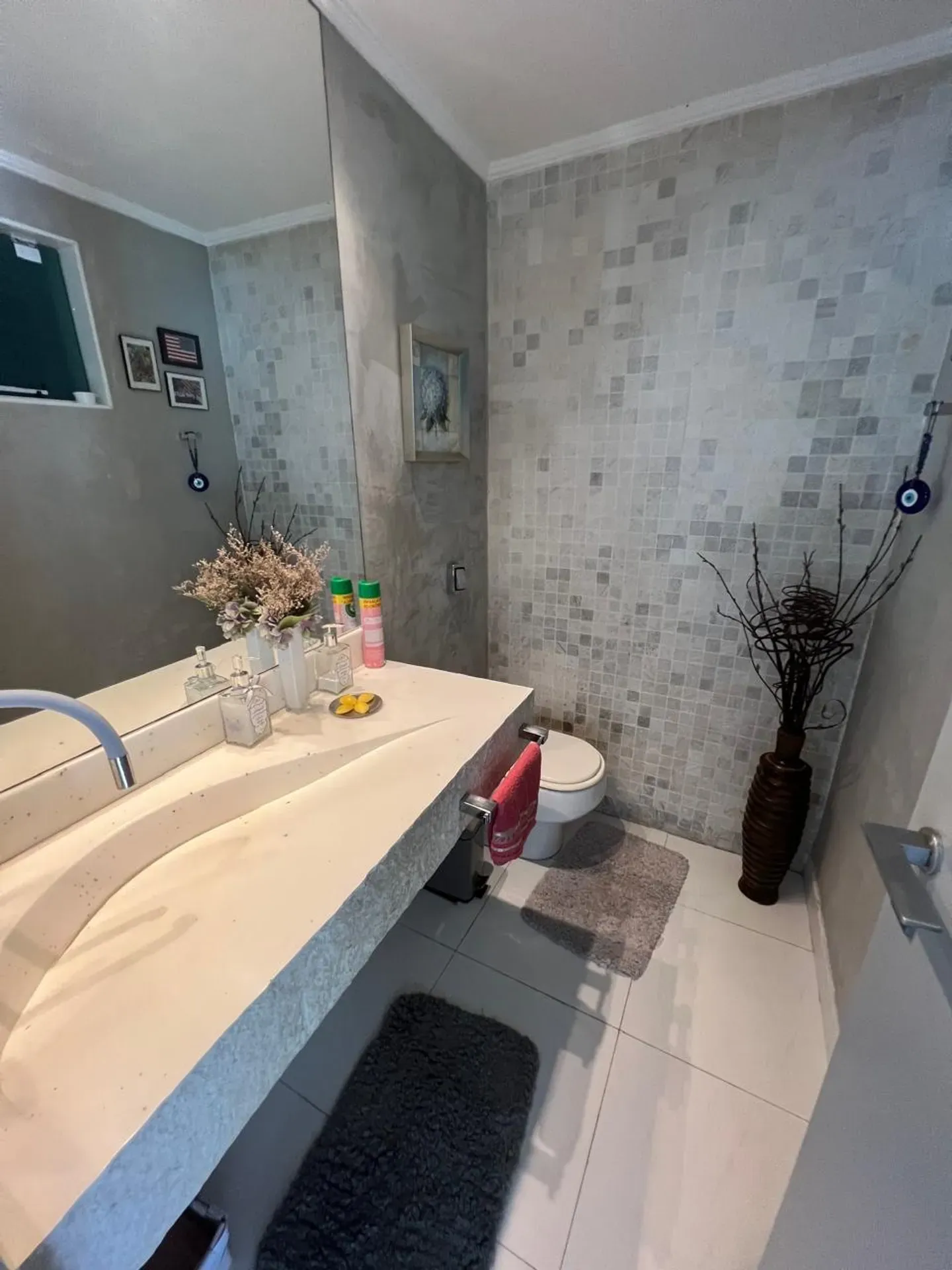 Furnished house with 6 suites, 8 baths and 720 m² — photo 11