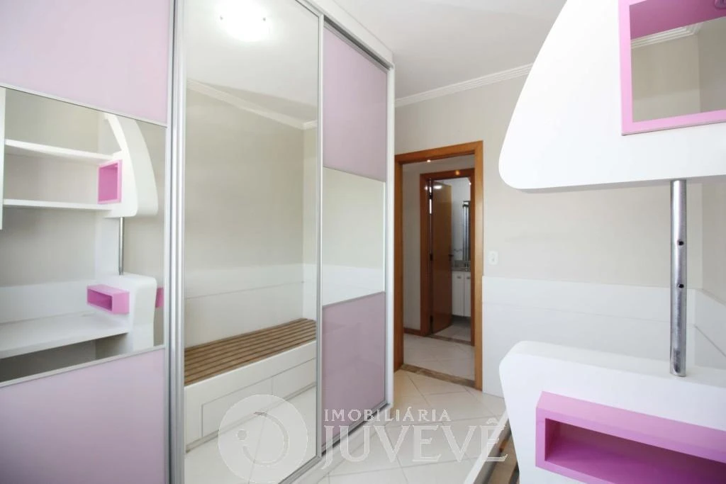 Apartment, 94 m², with a home office — photo 31