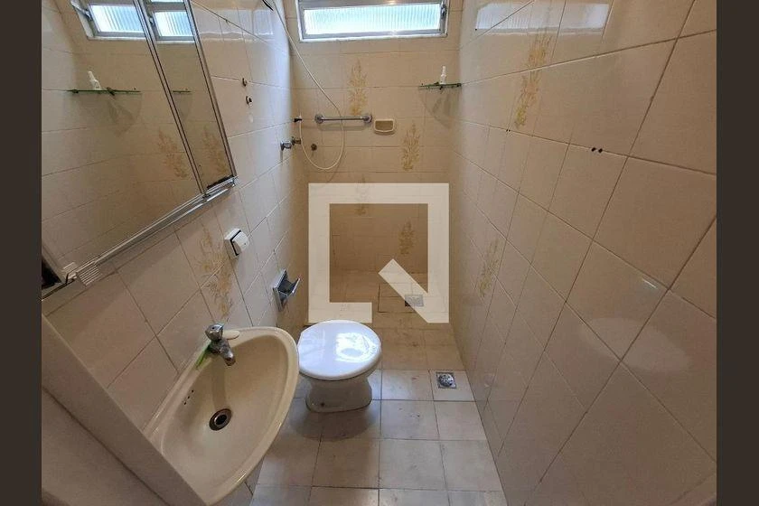 89 m² apartment with 3 bedrooms and a gas stove — photo 28
