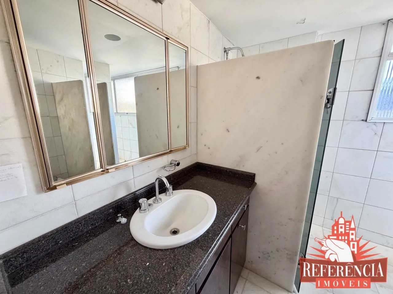 3-bedroom unfurnished apartment with a glass balcony and 2 parking — photo 28