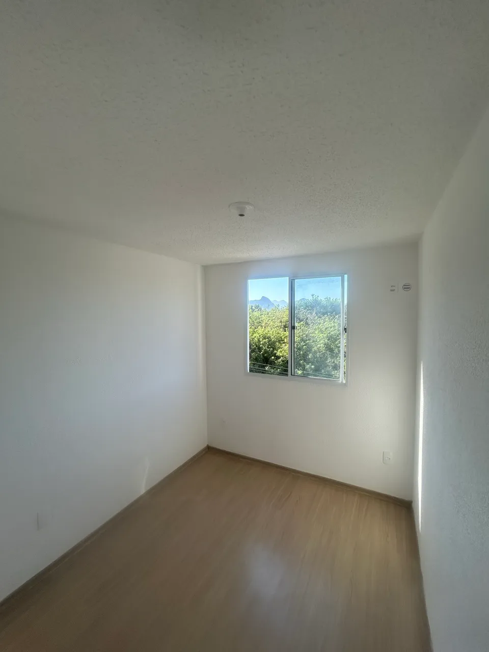 House with 2 bedrooms, 1 parking space and gas stove — photo 3