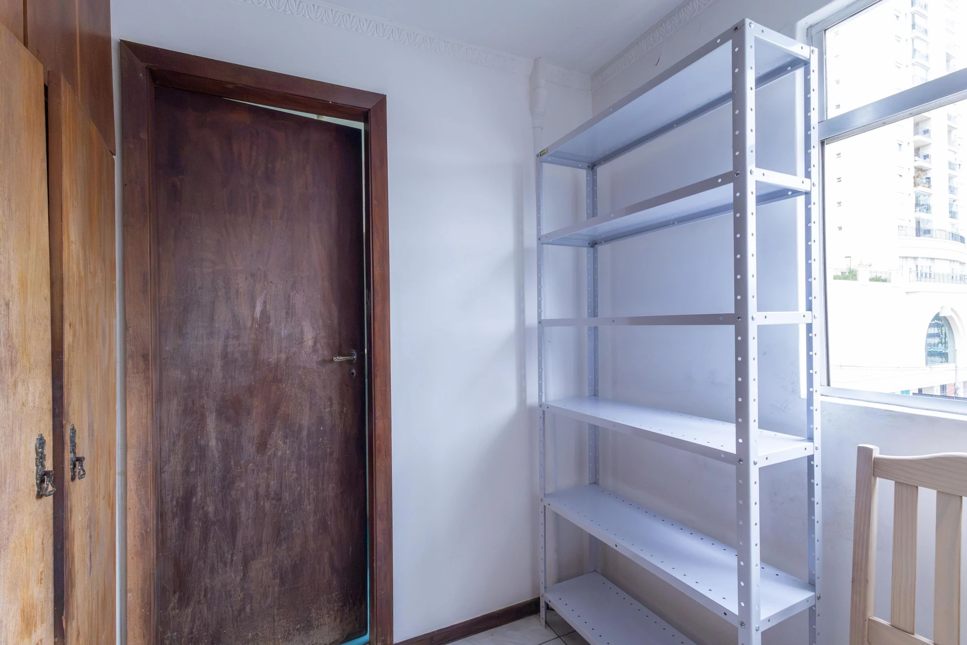 Furnished apartment with 3 bedrooms and 1 en-suite — photo 65