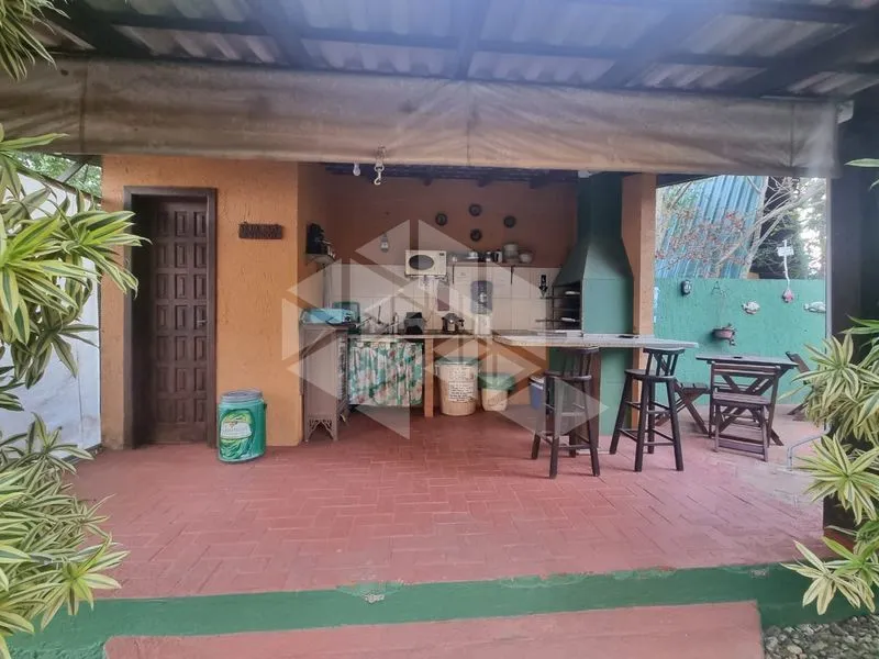 Furnished 30 m² studio with 1 parking spot and 1 bedroom — photo 11