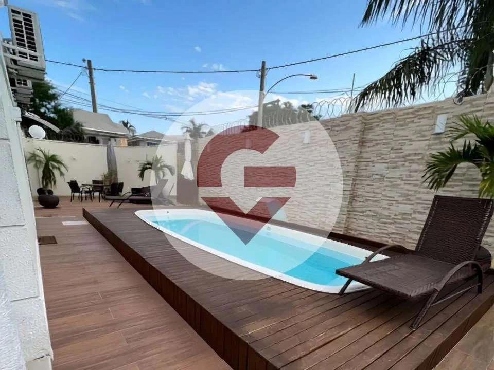 Furnished duplex house with open kitchen and 3 suites