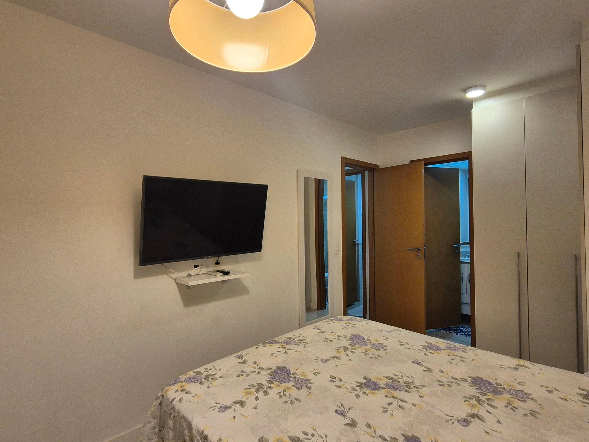 Apartamento mobiliado de 2 quartos com varanda — photo 34
