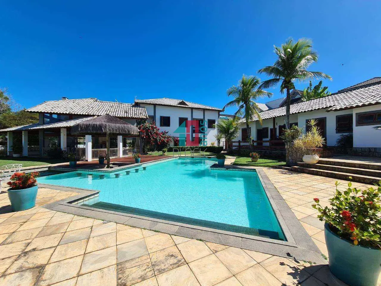 Unfurnished house with 5 bedrooms and 5 bathrooms — photo 8