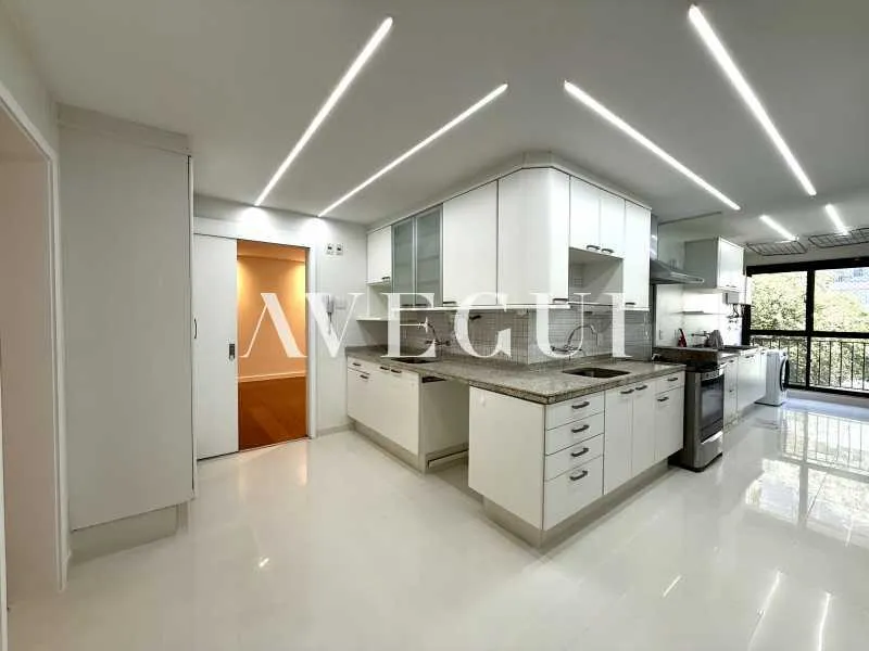 Apartamento com 3 suítes e varanda, 280 m² — photo 23