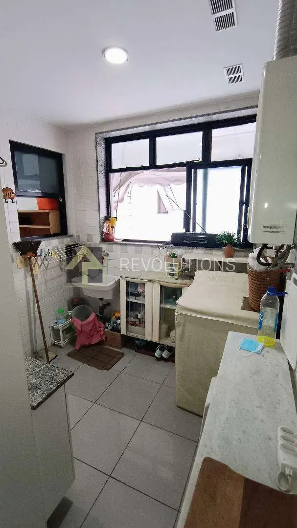 3-bedroom apartment with 1 suite and 4 bathrooms — photo 17