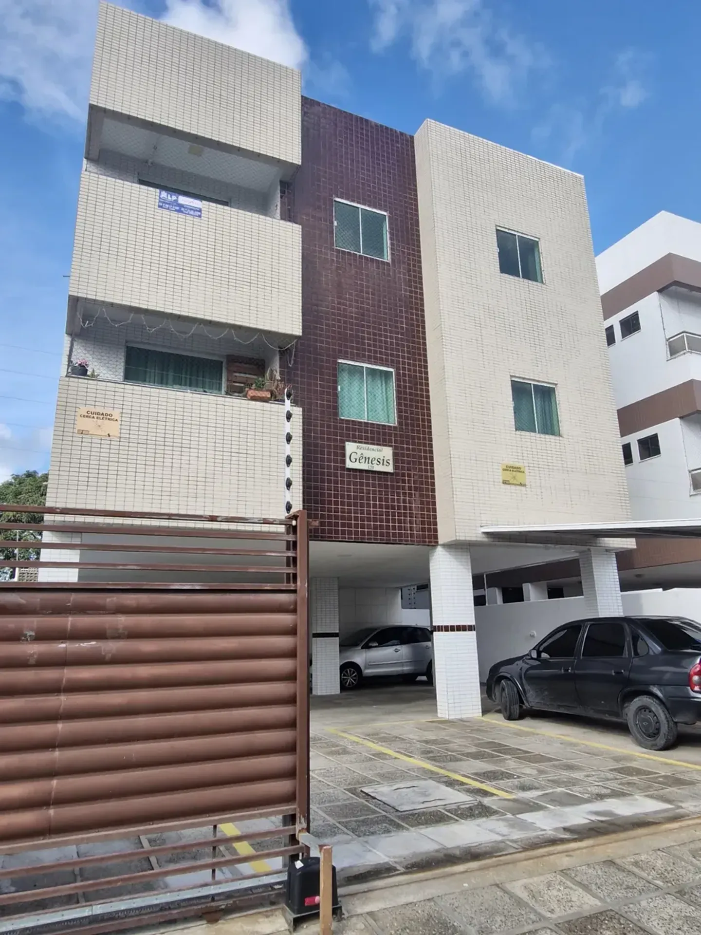 3-bedroom apartment, 1 with its own bathroom, 77 m² — photo 3