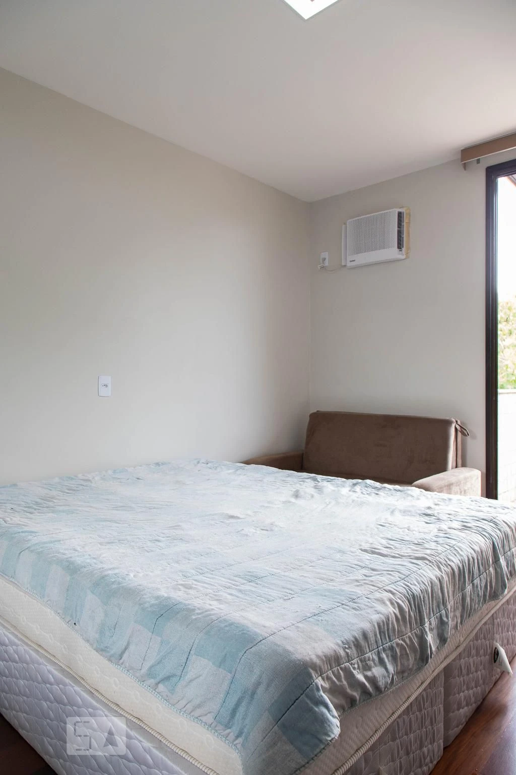 Apartamento mobiliado com 4 dormitórios e suíte — photo 46