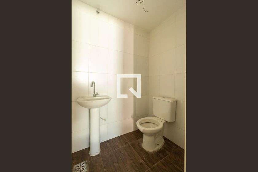 Condo townhouse with 2 bedrooms and an open-plan kitchen — photo 26
