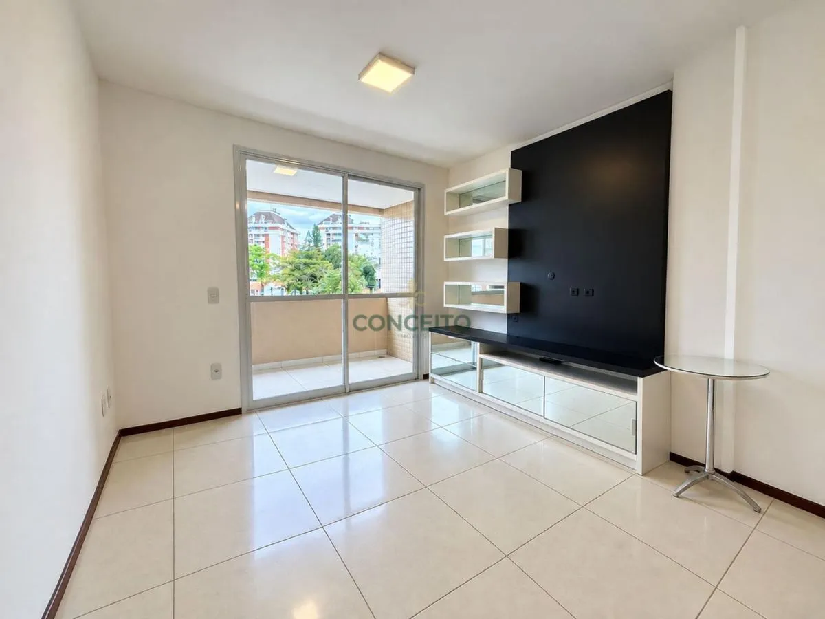 3-bedroom apartment in a building with a gym — photo 18