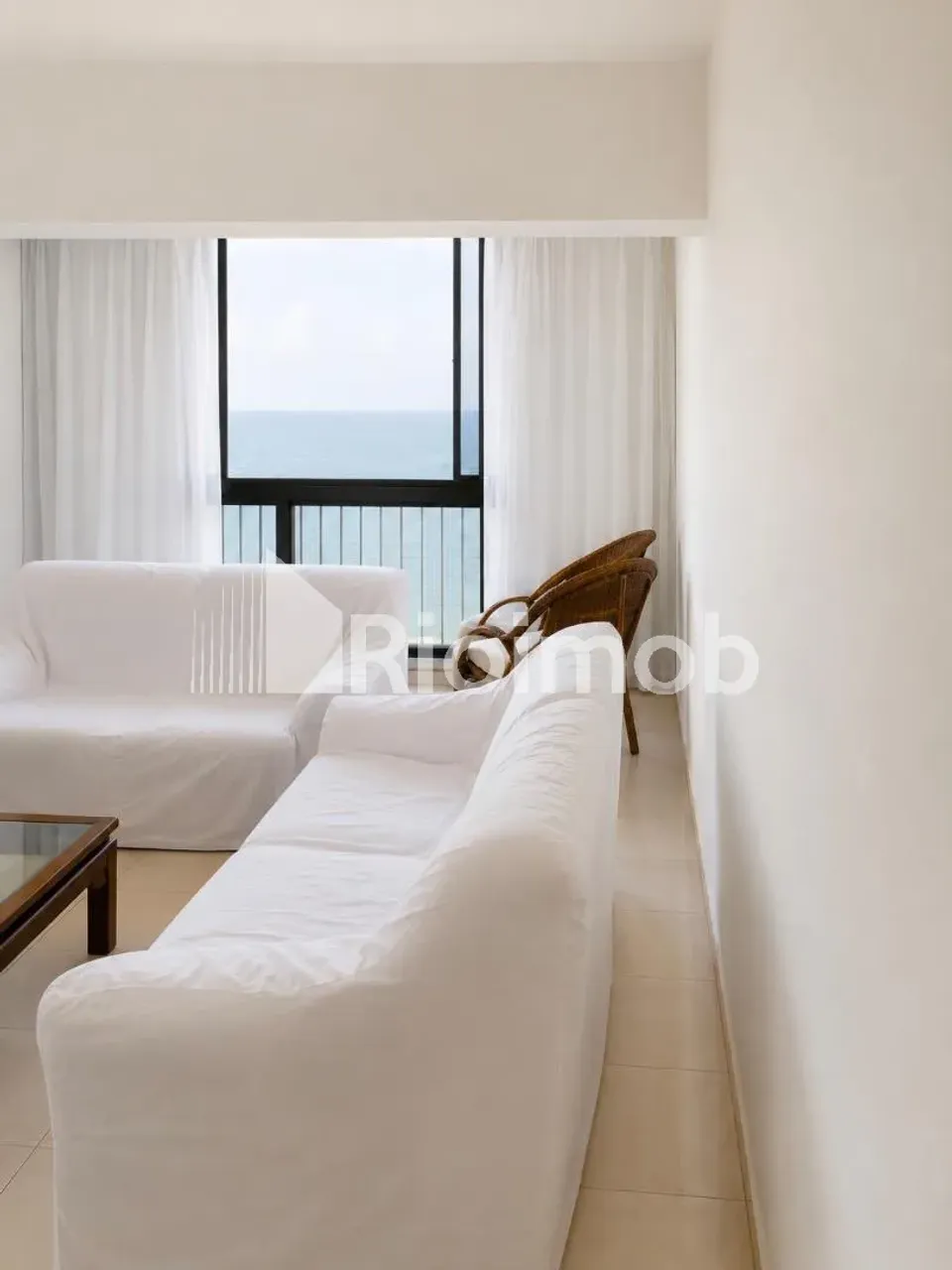 Apartamento sem mobília com 2 quartos e varanda — photo 4