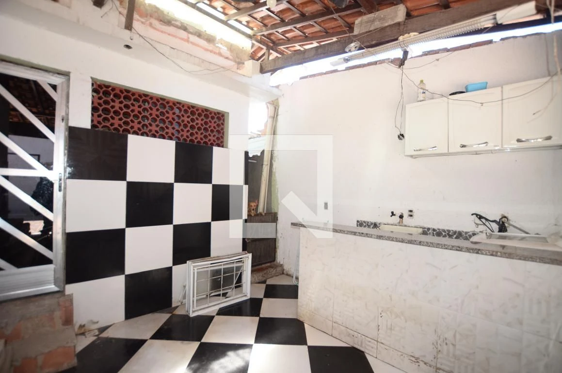 Furnished apartment, 260 m², with a grill on the balcony — photo 73