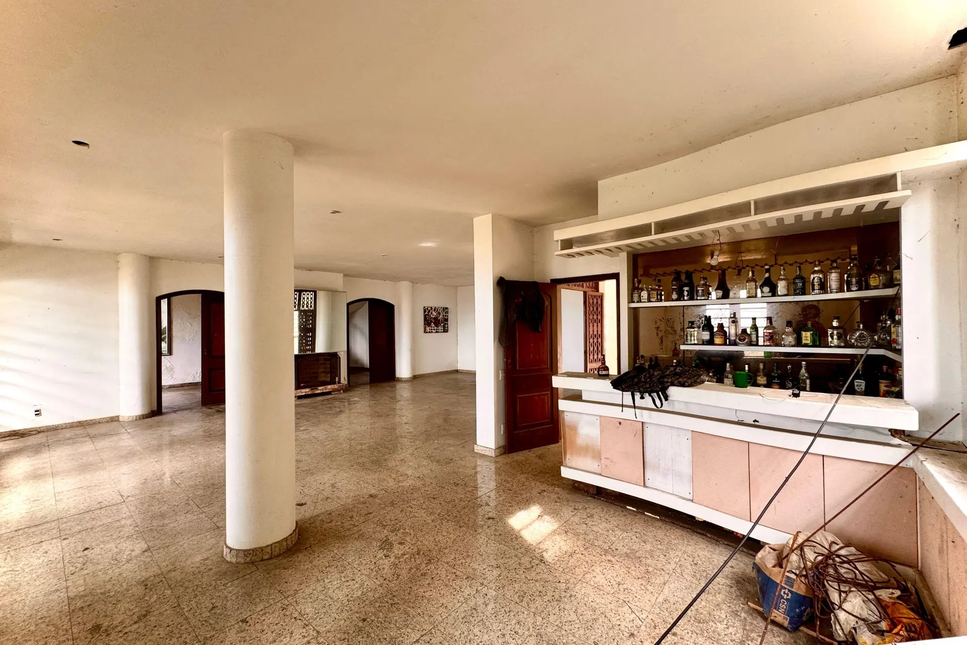 Casa, 888 m², com banheira — photo 24
