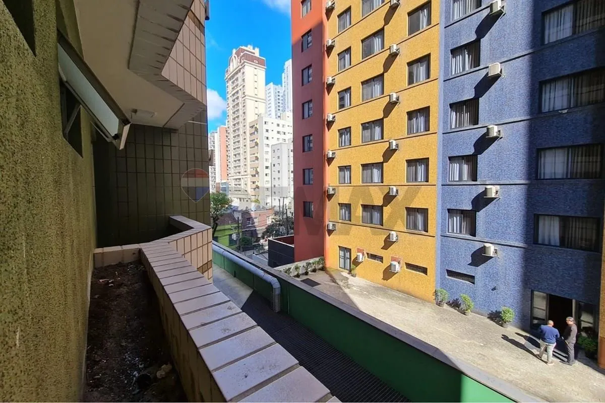 Apartamento mobiliado de 42 m² com 1 quarto e varanda — photo 38