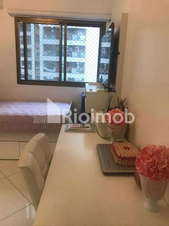 3-bedroom apartment with a washing machine in Rio de Janeiro — photo 26