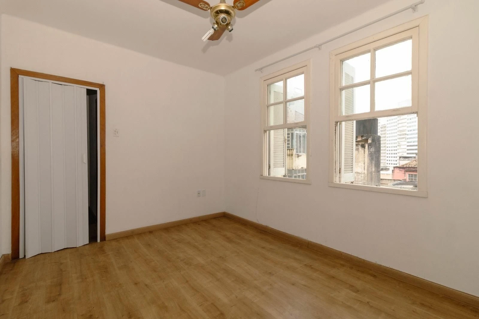 Стиральная машина и 2 спальни: квартира 45 м² — photo 8