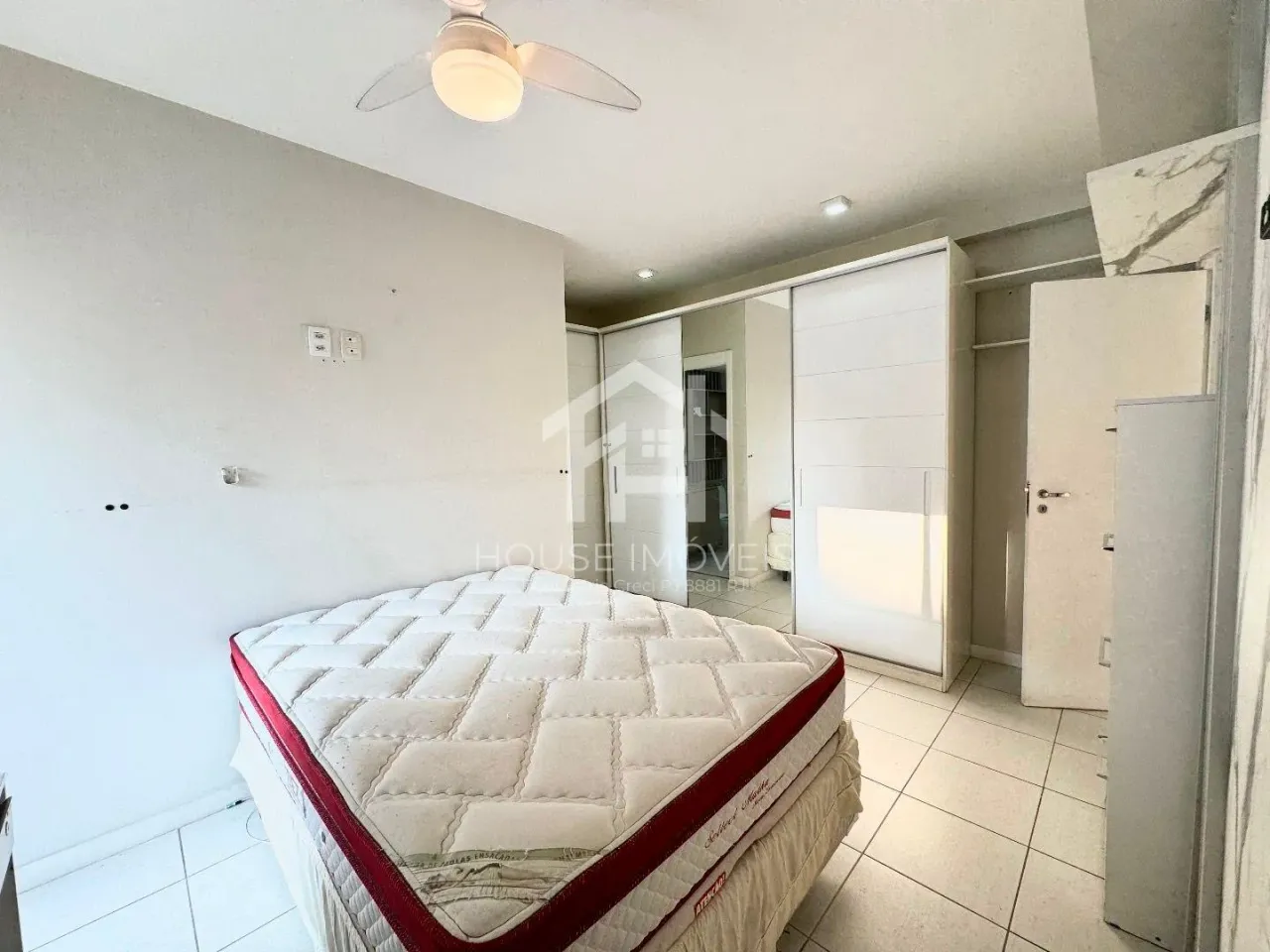 Apartamento com 2 quartos e suíte e varanda fechada — photo 19